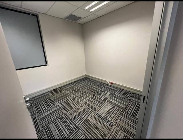 OFFICE PROPERTY TO RENT IN MONTROSE